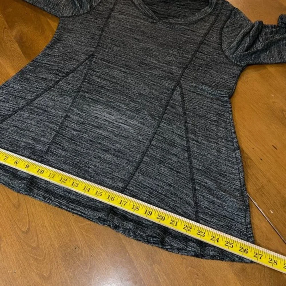 Soft‎ Surroundings Women's Gray Burnout Scoop Neck Stretch Long Sleeve Blouse M